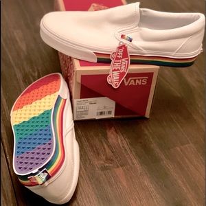 Vans Classic Slip-on Rainbow/White LGBTQ (New) size 10 Men’s US